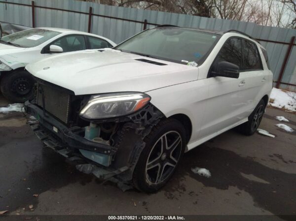Mercedes-Benz GLE 350d 2016 White — WDC1660241A924290