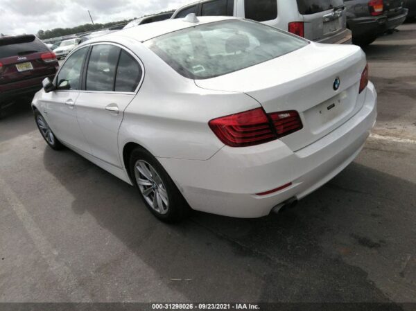Bmw 528I Xdrive 2014 White 2.0L — WBA5A7C55ED615983