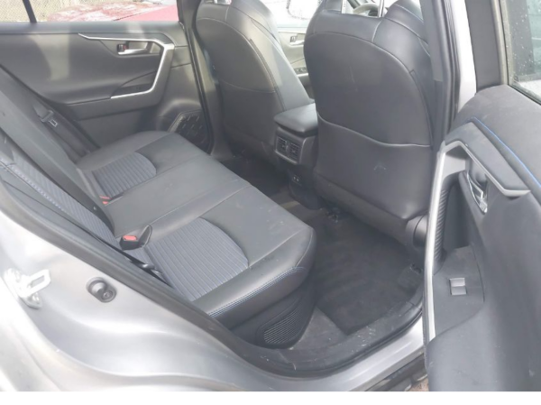 2020 Toyota RAV4 Silver - JTMZ43FV80D062996