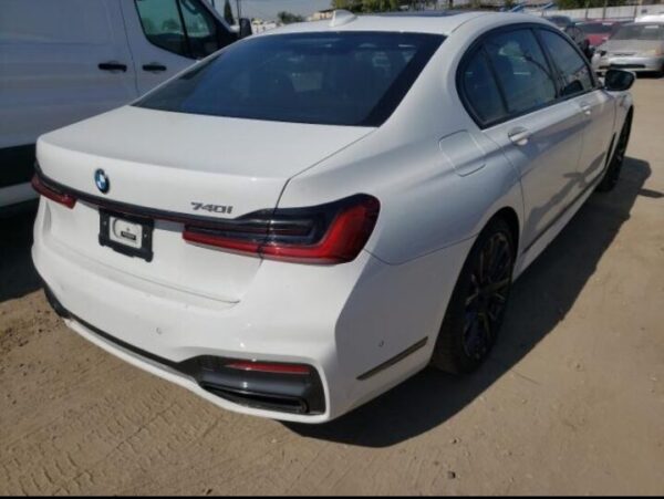 BMW 740I 2021 White — WBA7T2C05MCF87328