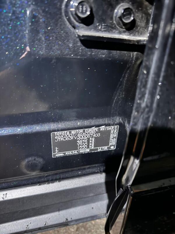 Toyota RAV4 2022 Black — JTMJ63FV30D067403
